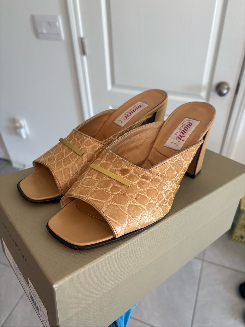Mauri Donna Italy Genuine Alligator Skin Women’s Heels, Size 9.5B